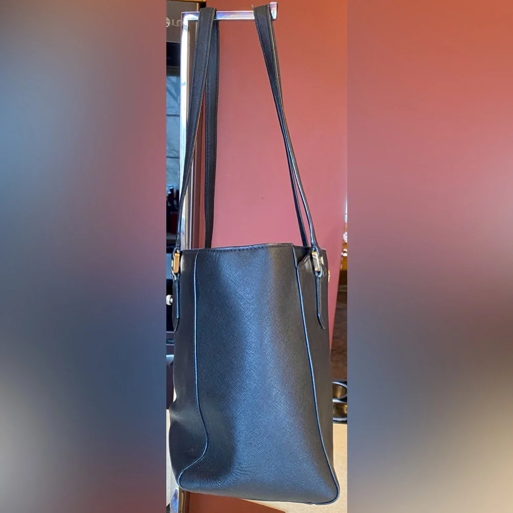 TORCH BURCH Small Robinson Black Saffiano Leather Tote Bag, GUC - Picture 3 of 15